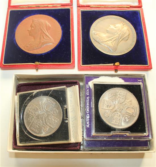 English silver coins, 2 Victorian medals